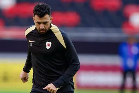 الثالث في الدوري.. تريزيجيه يسجل هدفًا للريان في شباك قطر (فيديو)